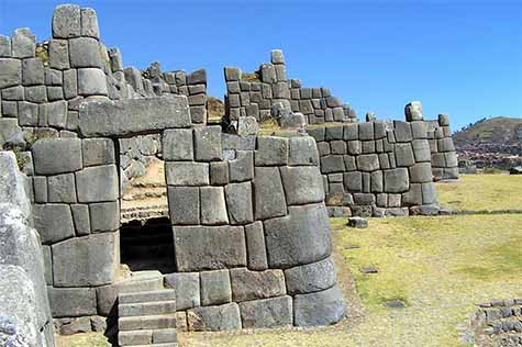 Sacsayhuaman fortress | Cuzco Peru